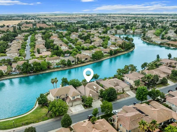 121 Vista Creek Cir, Sacramento, CA 95835