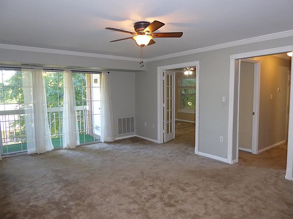 3rd image of 1923 Wilson Ln APT 303