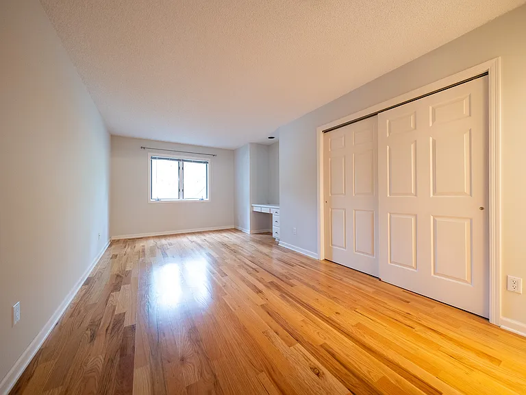 15640 17th Pl N — Photo 30