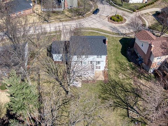 2nd image of 326 Quinnmore Dr