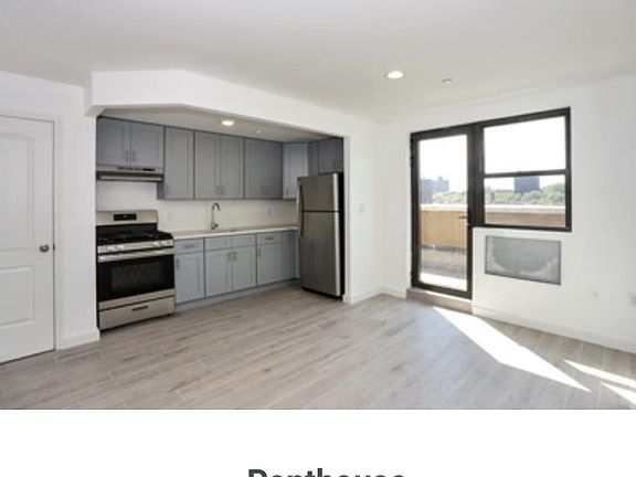 Penthouse with Balcony