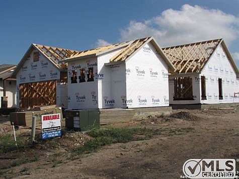 3rd image of 1214 Gruene Vine Ct