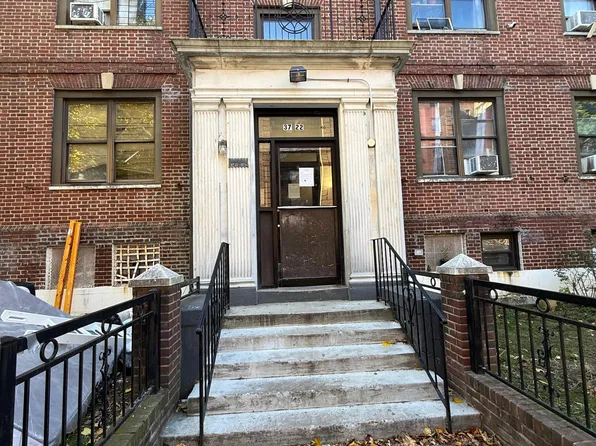 37-22 86th Street image 10 of 10