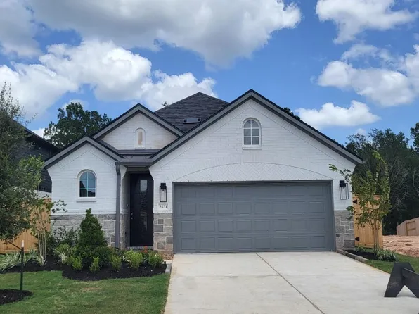 5231 Yellowstar Ln, Montgomery, TX 77316