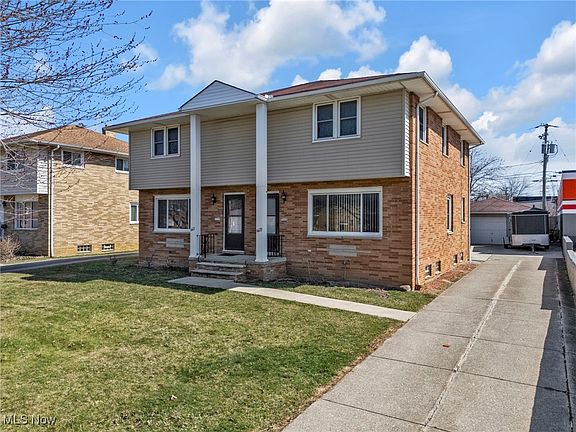 2nd image of 6611 Beverly Dr
