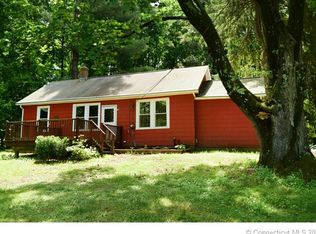 18 Church St, Vernon, CT 06066