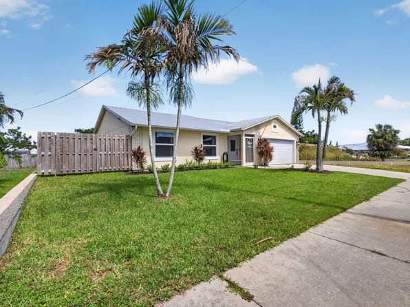 5673 SE INEZ Avenue, Stuart, FL 34997