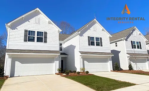 117 Lorcan Ln Photo 1