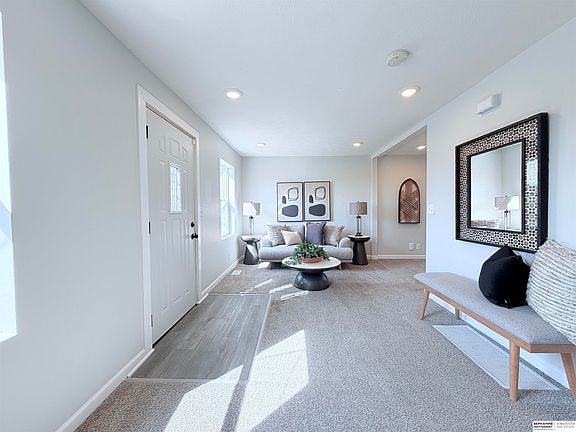 2nd image of 4360 Laurel Ave