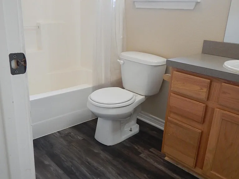 402 N Cleveland Ave — Photo 22