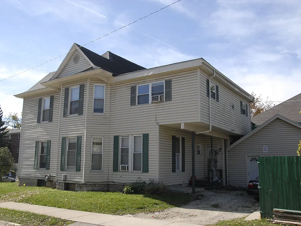 327 E 2nd St #4