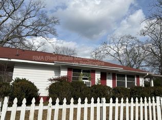 901 Ray St, Griffin, GA 30223