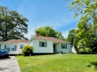 109 Park Dr, Maryville, TN 37804