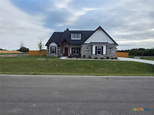 11151 Golden Eagle Ave, Salado, TX 76571