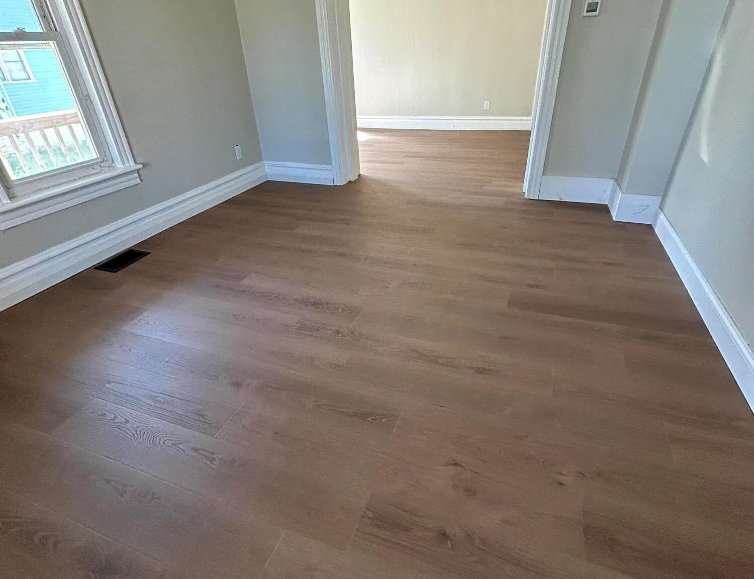 3 bed, 1275 sqft, $1,200 — Photo 2