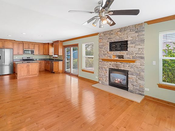 4th image of 11425 Lansdale St