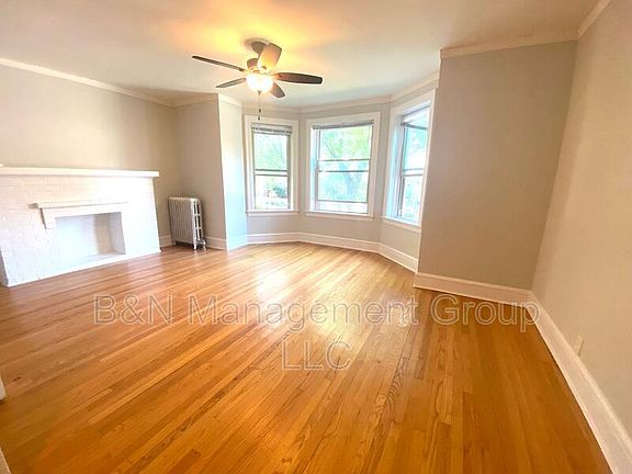 3rd image of 4897 N Hermitage Ave APT 2
