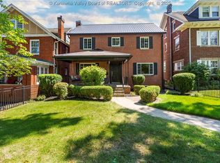 313 12th Ave, Huntington, WV 25701