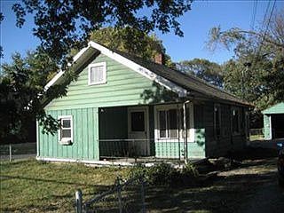 1st image of 1912 Highland St