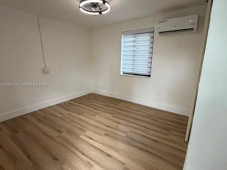 5700 N Miami Ave — Photo 17