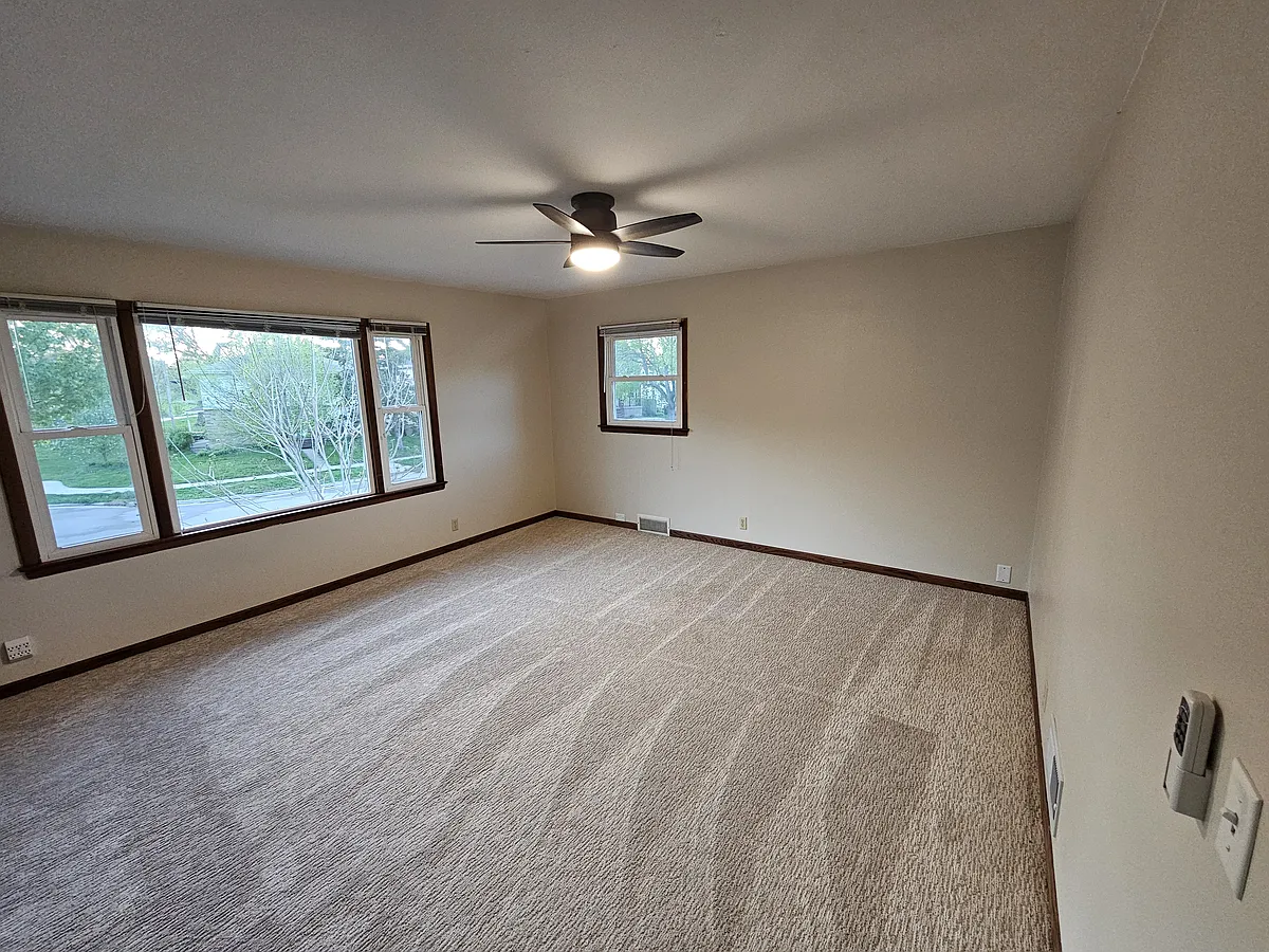 Building Photo - 3401 Dawes St #2