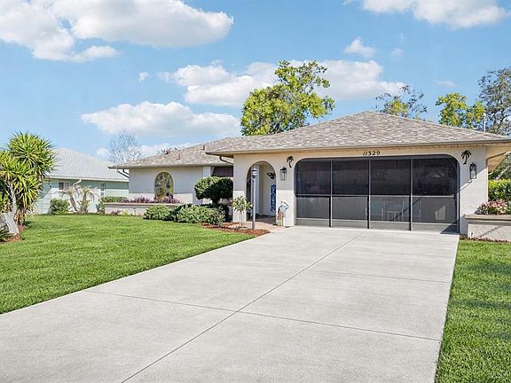 3rd image of 11329 Sheffield Rd