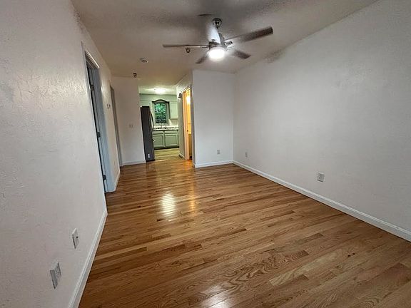 2nd image of 26 High St #C