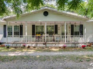 515 Halderman St, Lecompton, KS 66050
