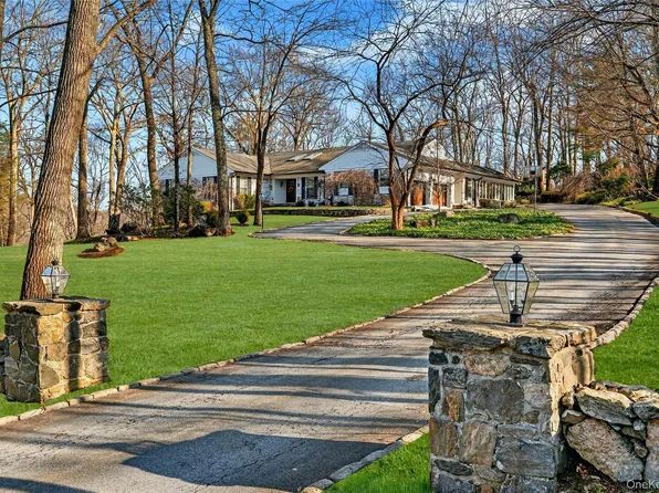 18 Reynolds Lane, Katonah, NY 10536