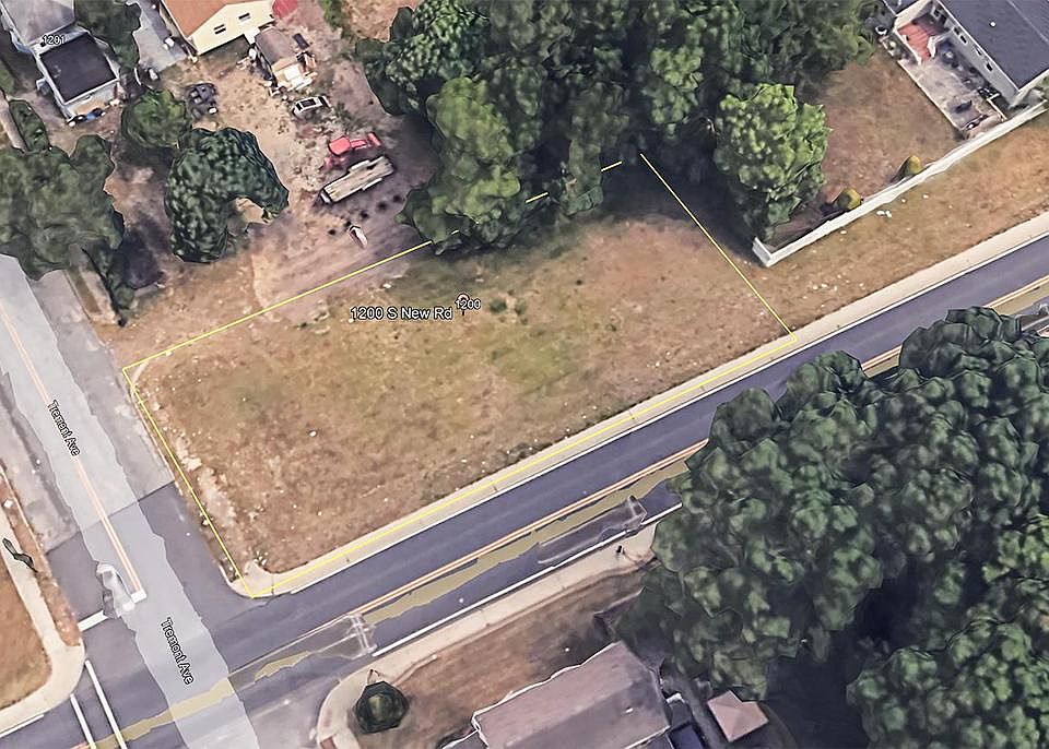 1st image of 1200 S New Rd