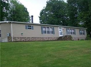 296 Baxter Ln, Butler, PA 16001