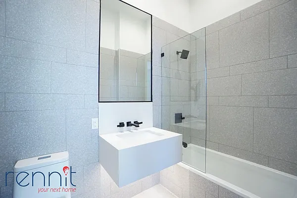 Rented by Rennit Inc. | media 31