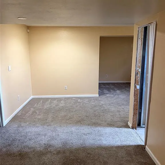 1203 Advance Dr — Photo 10