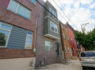 937 N 6th St, Philadelphia, PA