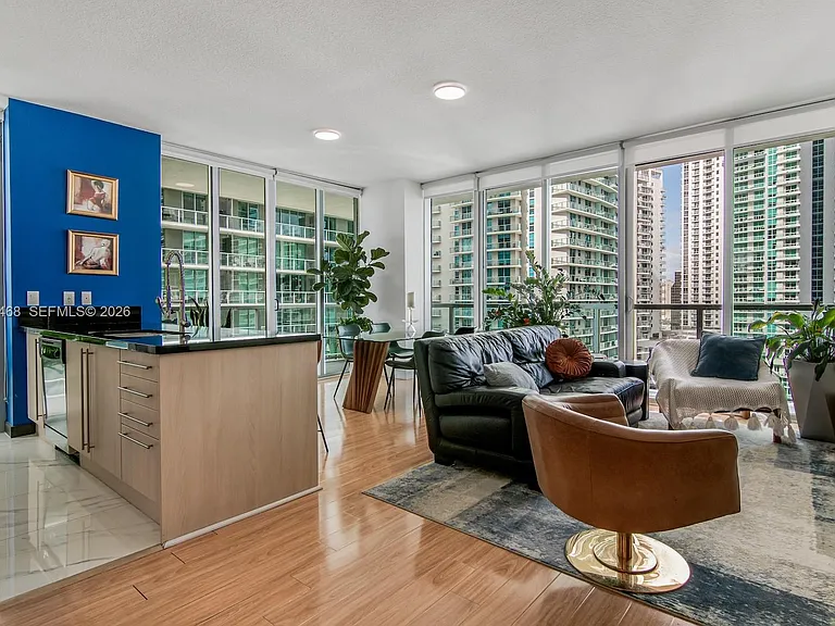 79 SW 12th St #2107 — Photo 7
