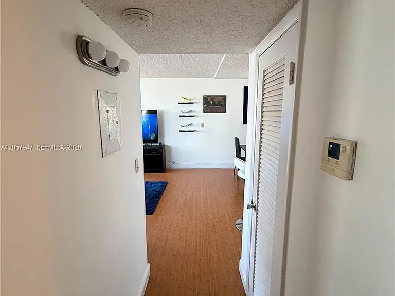 111 Golden Isles Dr #F10 — Photo 15