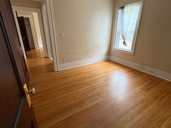 4th image of 225 Fellows Ave Floor 2