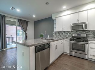 113 E Commercial St, San Dimas, CA 91773