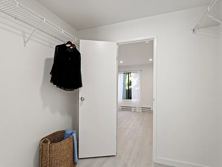 10508 NE 32nd Pl #G102 — Photo 8