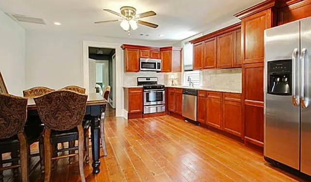 3205 Chippewa St — Photo 5