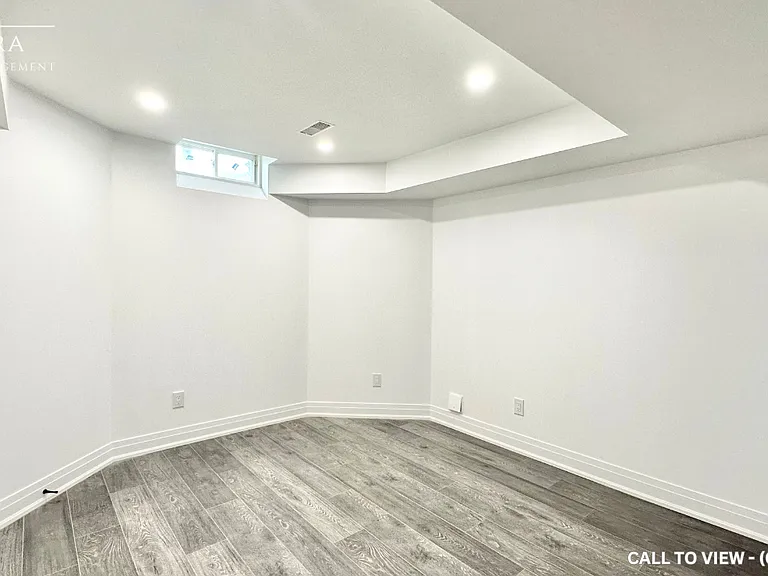 479 Greenlees Cir #2 — Photo 5