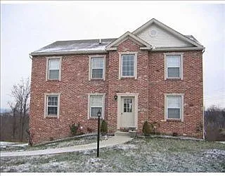 1603 Cloverdale Ln photo 1