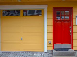 5910 31st Ave SW #8, Seattle, WA 98126