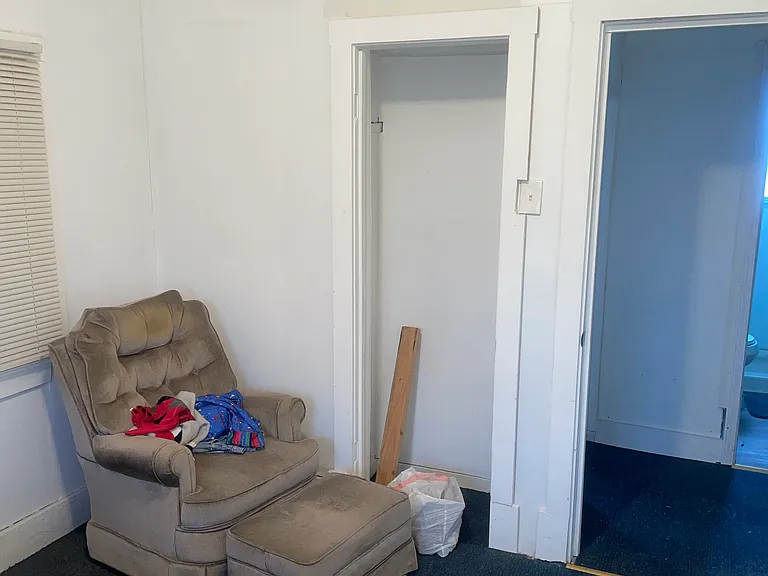 6069 Harney Ave — Photo 3