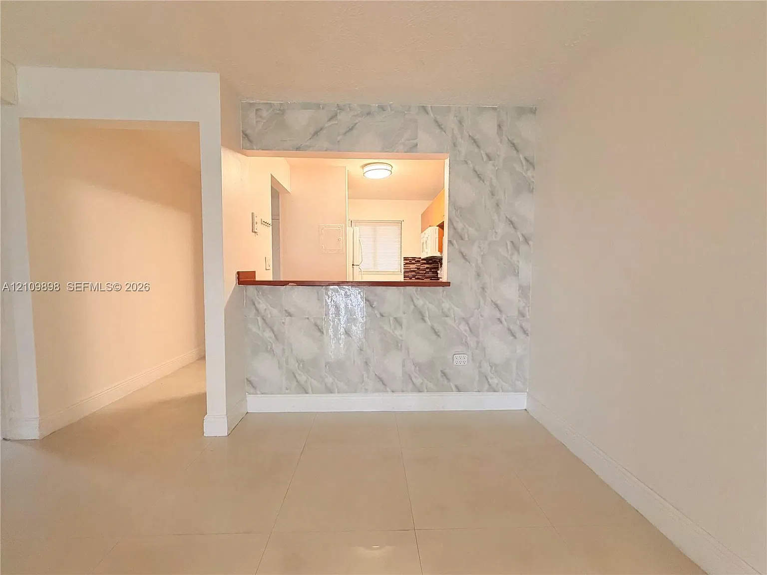 Focsa Condo — Photo 4