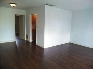 4320 SW 6th St #204, Fort Lauderdale, FL 33317