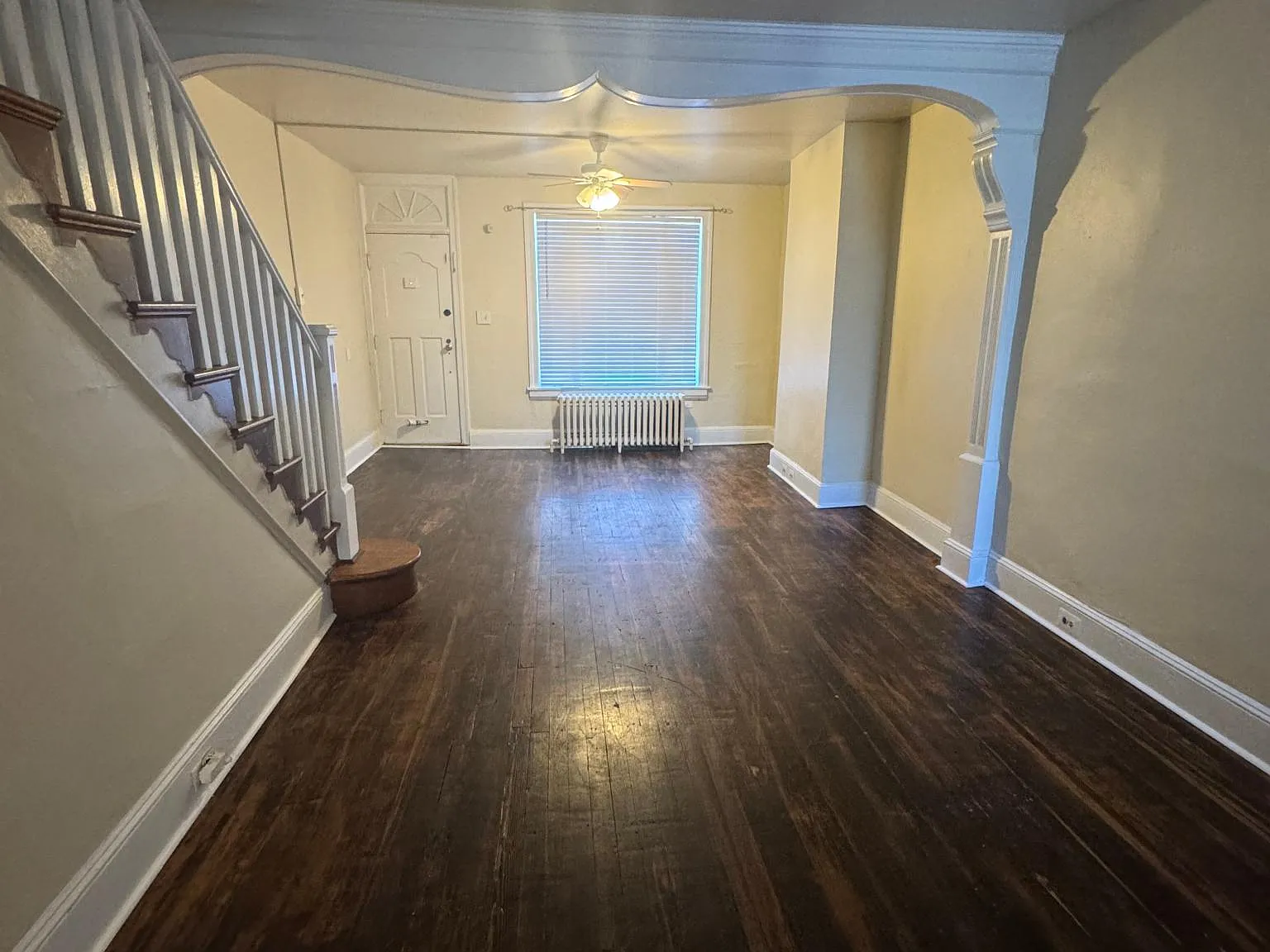 2 bed, 956 sqft, $1,350 — Photo 3