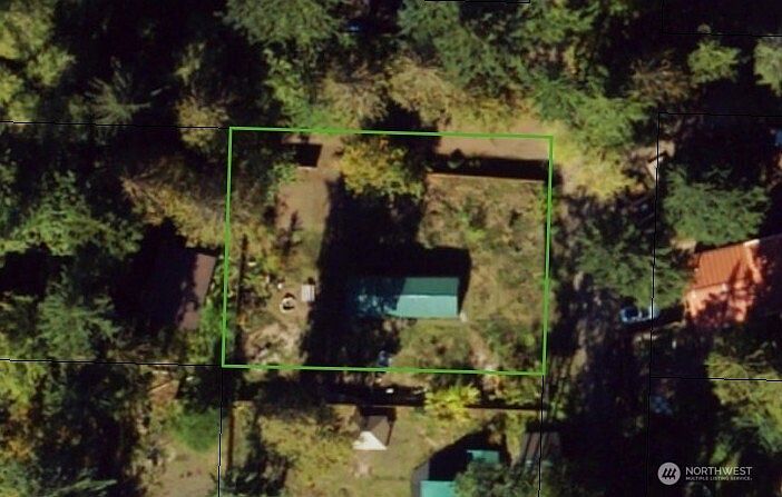 1st image of 9287 NE Spruce Avenue