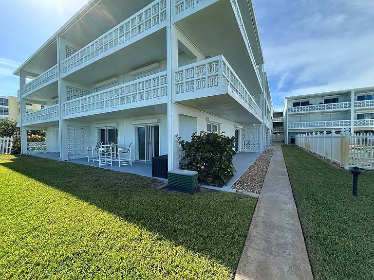 4800 Ocean Beach Blvd #127 — Photo 14