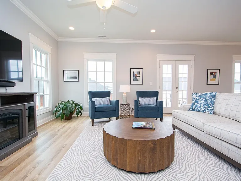 6206 Mistflower Cir #201 — Photo 13